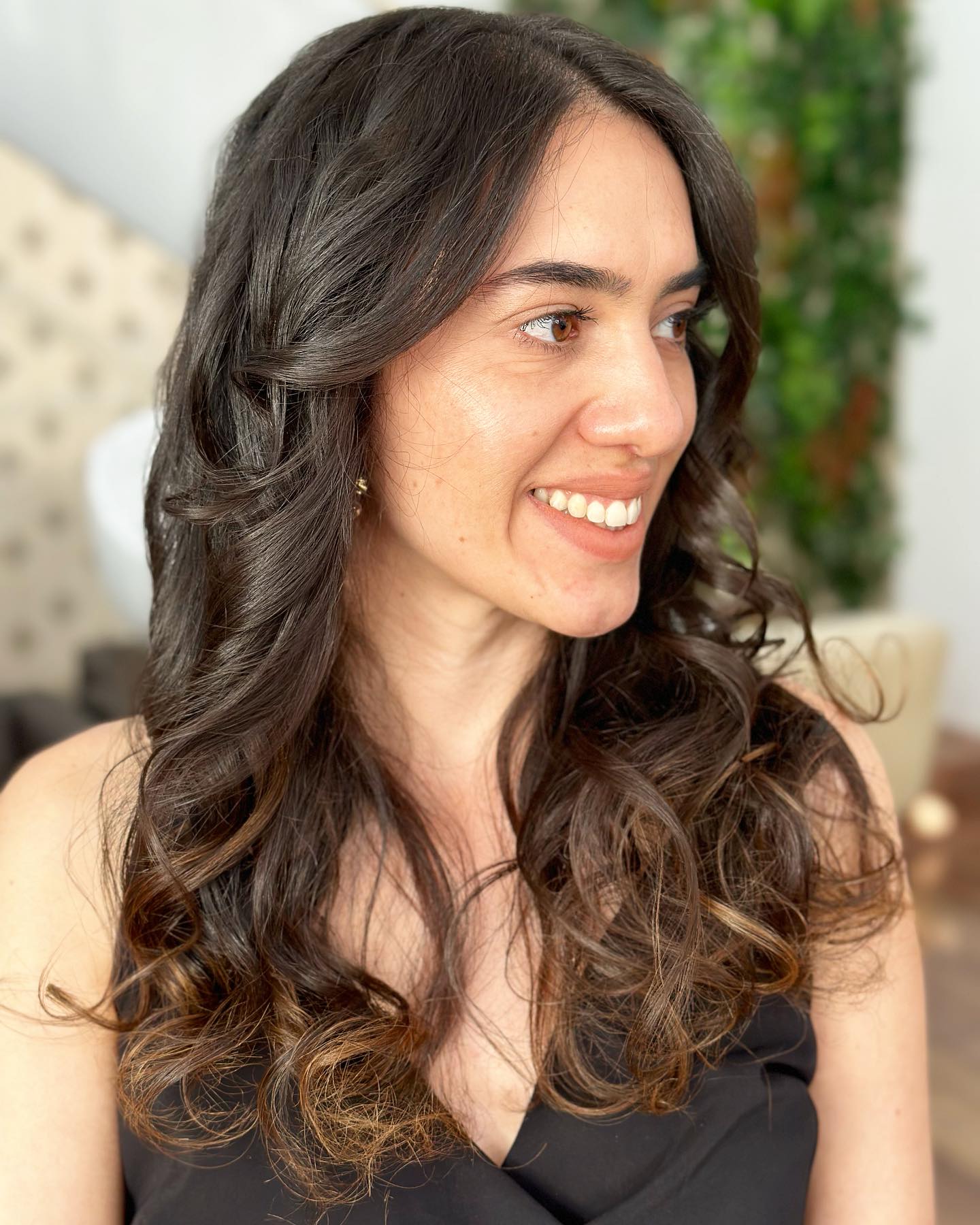 Escova de Cabelo em Águas Claras | Fios Perfeitos na A Bunitta Escova de Cabelo em Águas Claras | Fios Perfeitos na A Bunitta