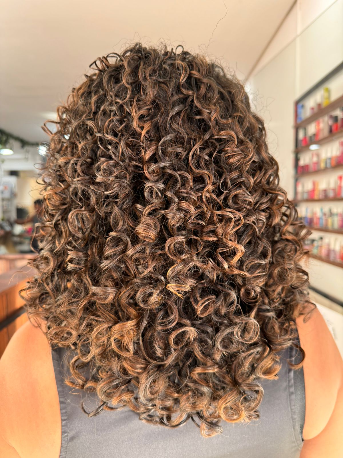 Corte para Cabelos Cacheados em Águas Claras | Bunitta Salão Corte para Cabelos Cacheados em Águas Claras | Bunitta Salão